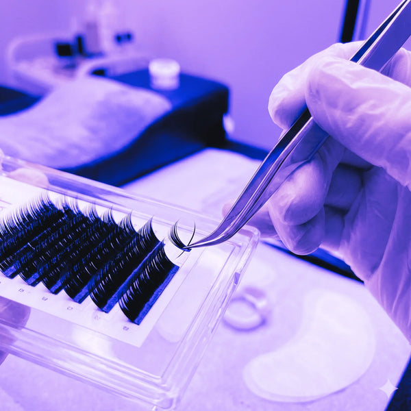 Choosing the Right Lash Curl, Length, and Thickness for Your Clients